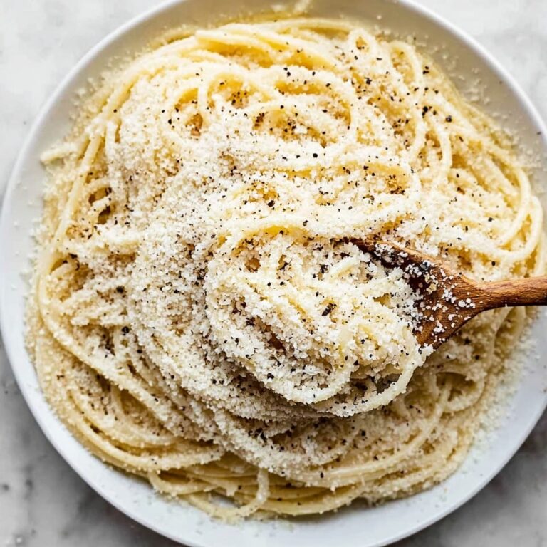 Classic Italian Cacio e Pepe Recipe