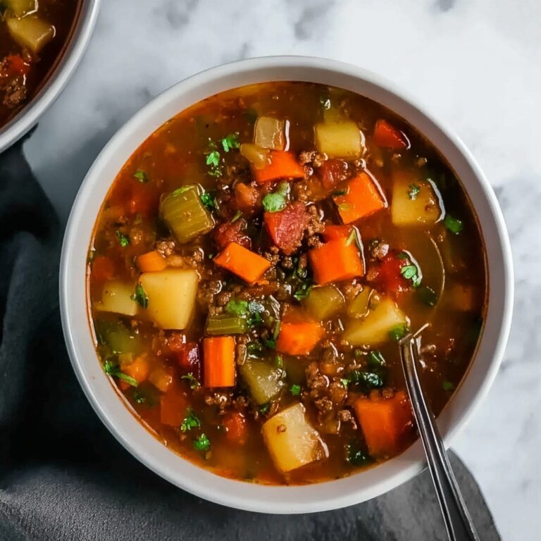 Grandma’s Homemade Vegetable Soup – A Cozy, Flavorful Classic Recipe