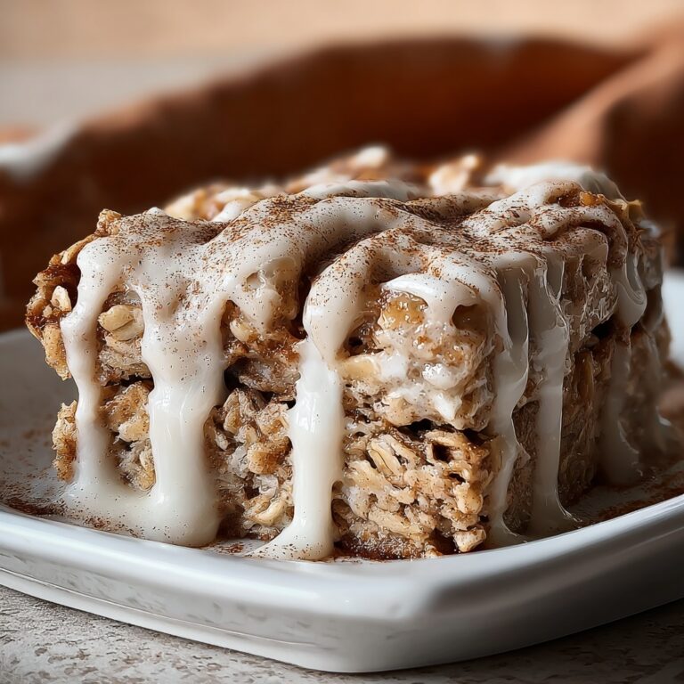 High-Protein Cinnamon Roll Baked Oatmeal Recipe