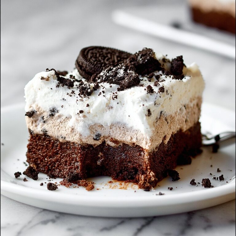 Oreo Pudding Poke Cake Recipe